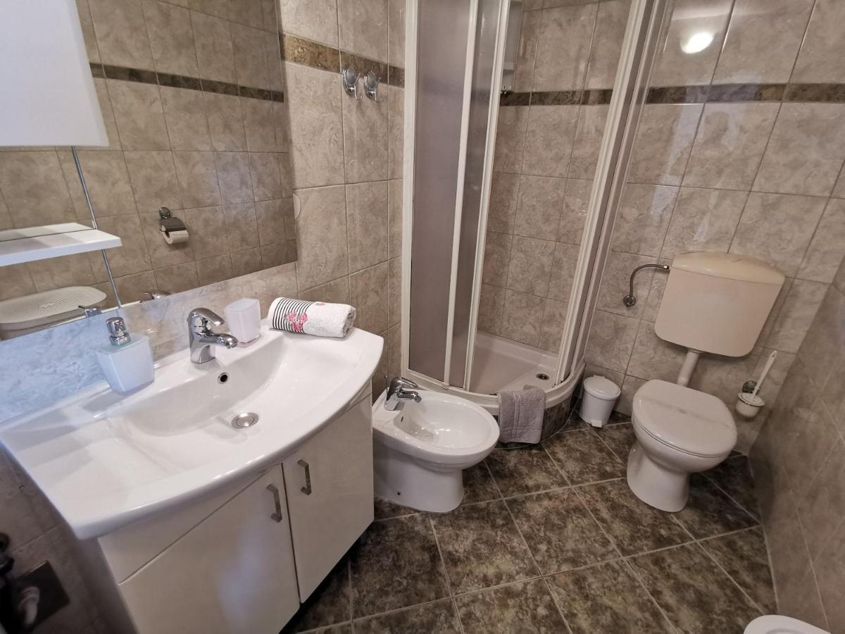 Turina Apartments ماكارسكا المظهر الخارجي الصورة
