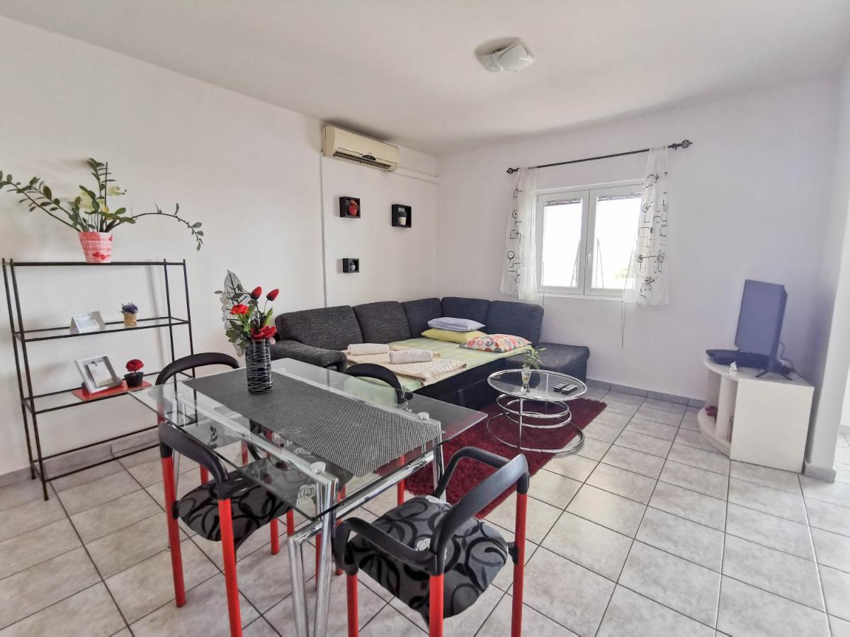 Turina Apartments ماكارسكا المظهر الخارجي الصورة