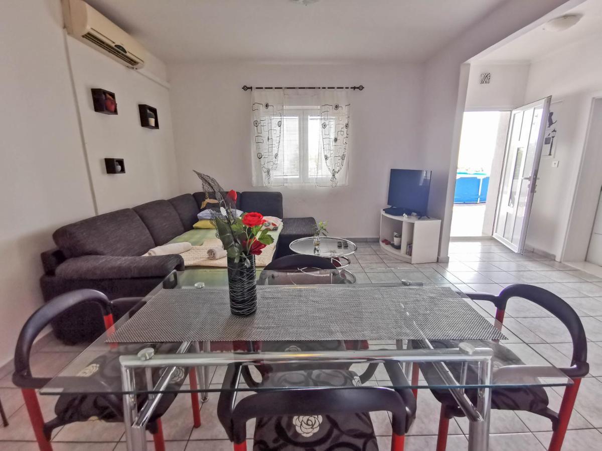 Turina Apartments ماكارسكا المظهر الخارجي الصورة